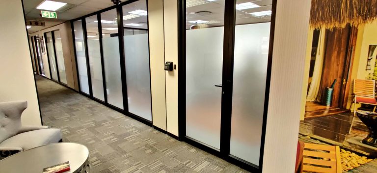 Plain Frosted Vinyl Fourways